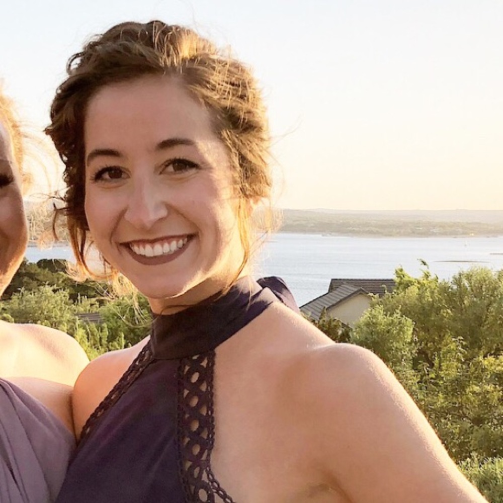 Meet your Posher, Alissa